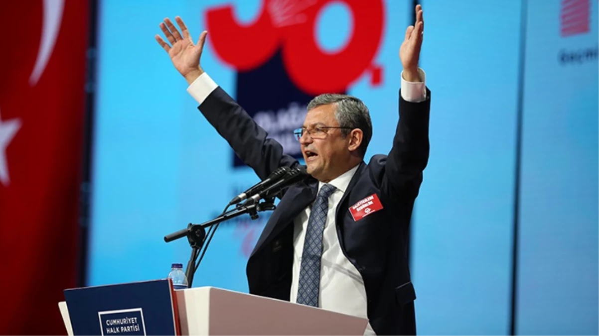 CHP Genel Başkanı seçilen Özgür Özel’den ilk sözler: Yarından itibaren seferberlik ilan ediyorum