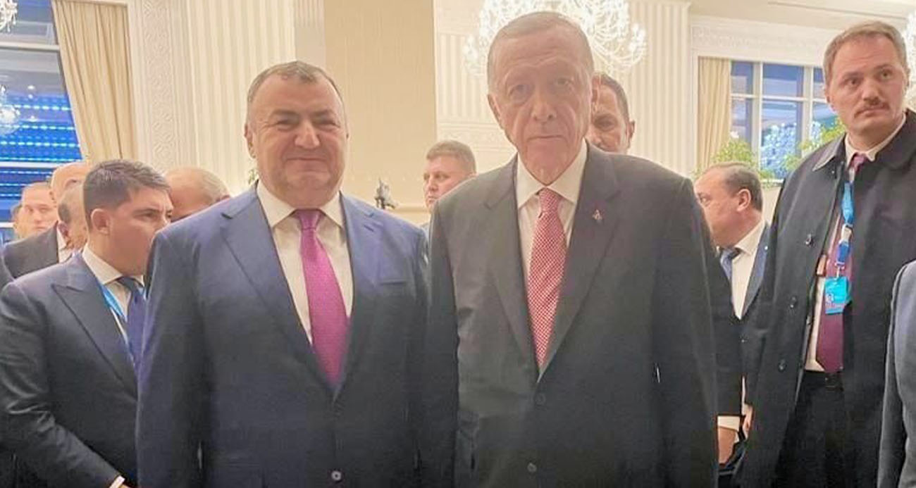 Cumhurbaşkanı Erdoğan, Astana’da Ahıskalı Türklerle bir araya geldi