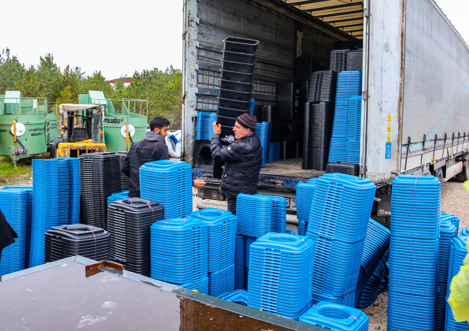 Van’da 3 bin adet plastik sıfır atık kutusu dağıtıldı