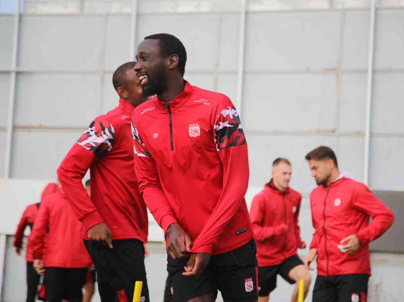 Sivasspor, Karagümrük maçının taktiğini çalıştı