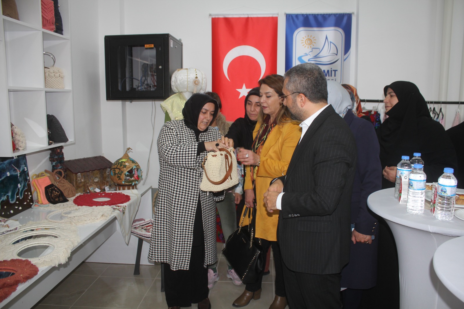 Edremitli kadınlar  e-ticaretle tanıştı