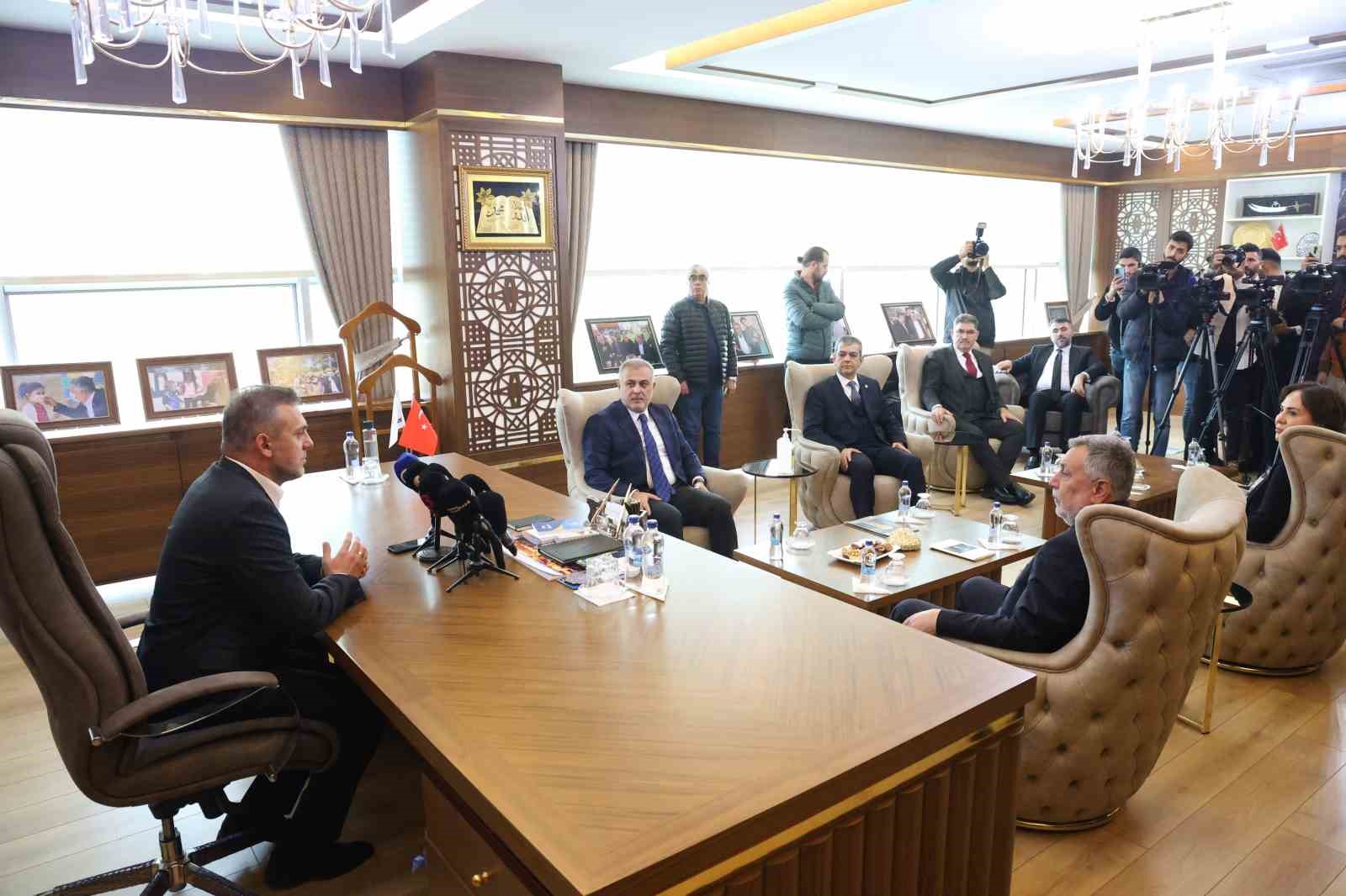 AK Parti Genel Başkan Yardımcısı Kandemir: “28 Mayıs sonrası bir kere daha gördük ki Türkiye adeta uçurumun kenarından dönmüş”