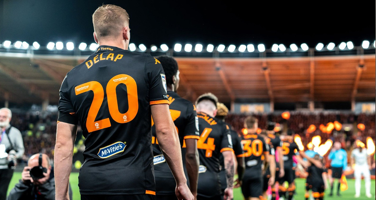 Hull City’nin forma sponsoru McVitie’s oldu