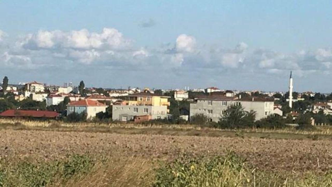 Fon vurgununu büyüyor: Seçil bu köyü de yaktı!