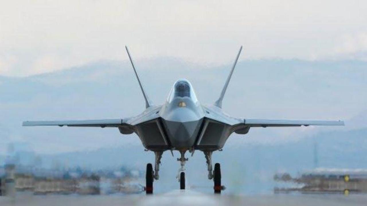 Hangarda sessiz sedasız tarih yazılıyor: En teknolojik silah için son 33 gün!