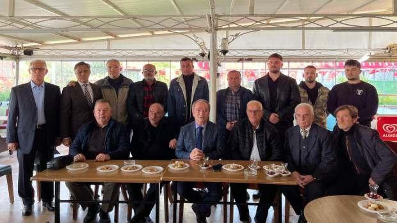 İYİ Parti’den 100 kişi istifa etti