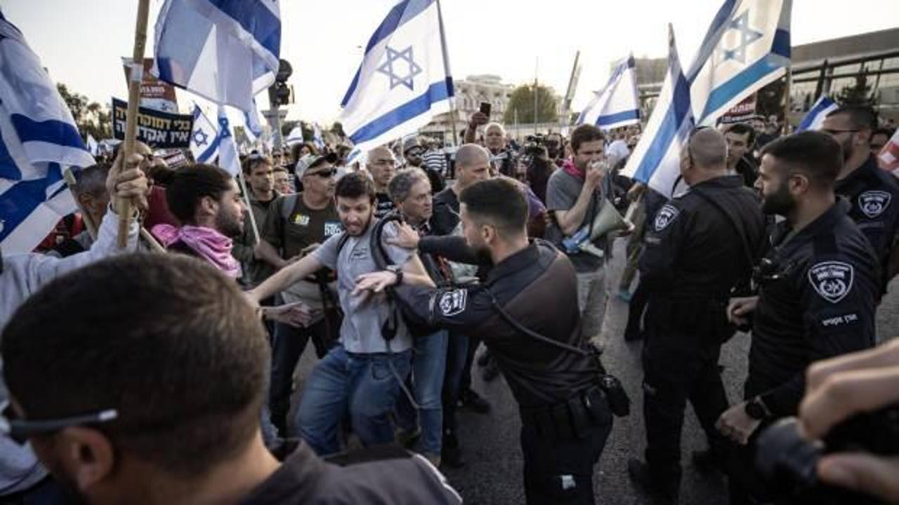 Savaşta yakınlarını kaybeden İsrailliler Netanyahu’nun istifası için çadır kurdu