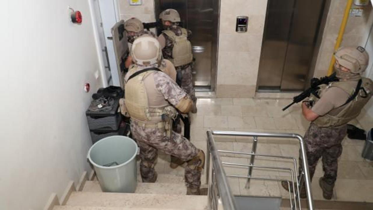 Terör örgütlerine finansman sağlayan 2 kişiye gözaltı