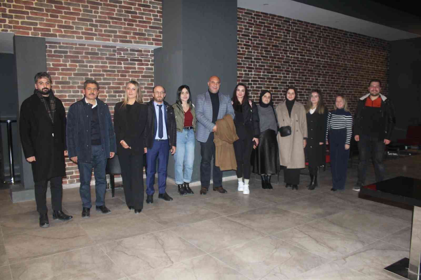 Van’daki öğretmenler “Aybüke; Öğretmen Oldum Ben” filmini izledi