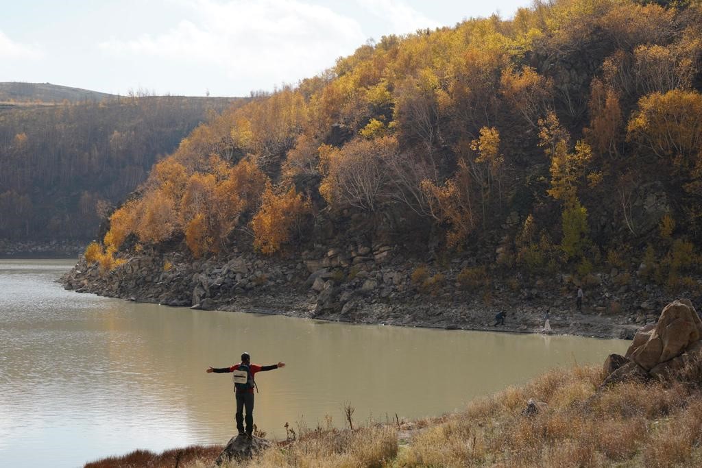 Vanlı 40 dağcı Nemrut Krater Gölü’nde unutulmaz bir gün yaşadı