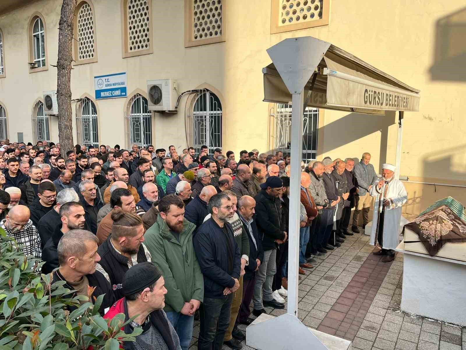 21 yaşındaki Esra’ya acı veda…Kaza böyle geldi