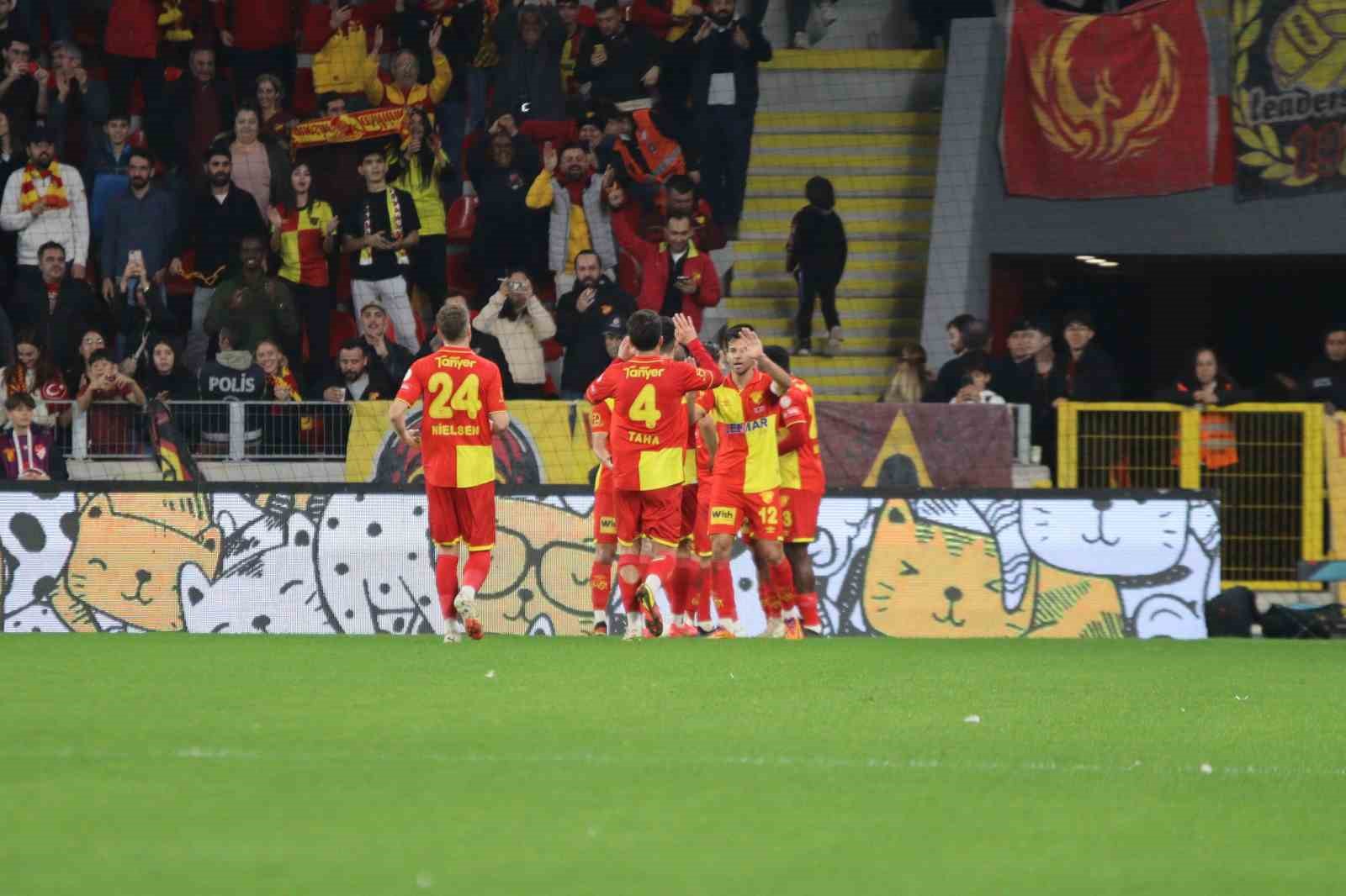 Trendyol 1. Lig: Göztepe: 3 – Giresunspor: 0