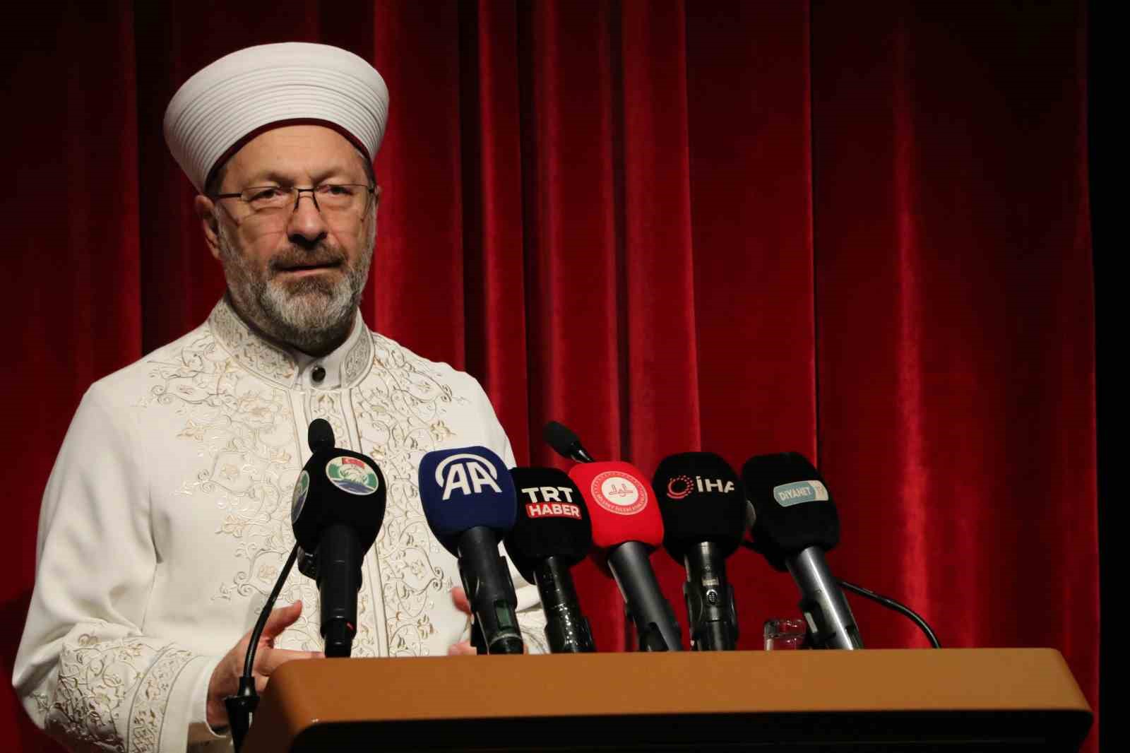 Diyanet İşleri Başkanı Erbaş: “Almış olduğumuz eğitimler bizi daha merhametli hale getirmeli”