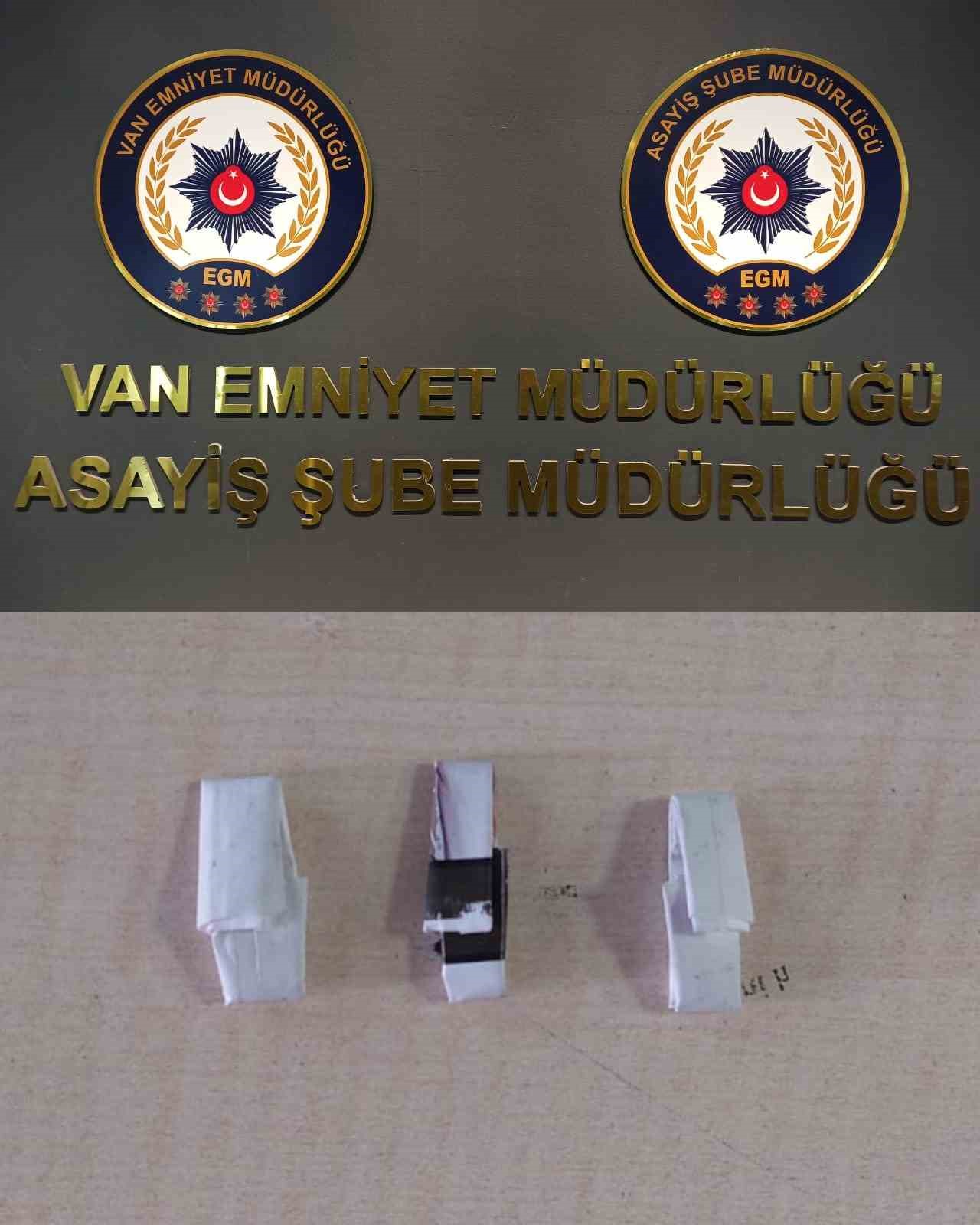 Van’da ‘torbacı’ operasyonu