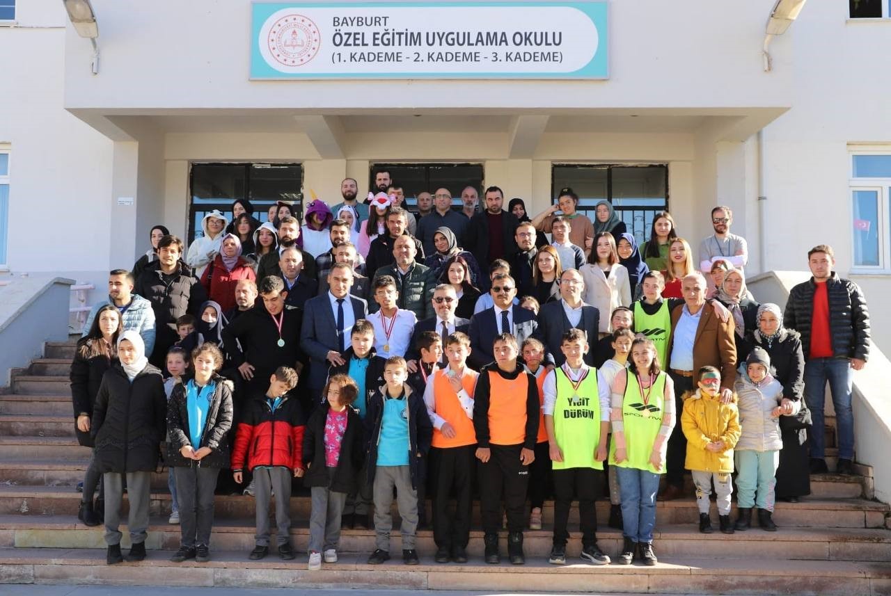 Bayburt’ta 3 Aralık Dünya Engelliler Günü kutlandı