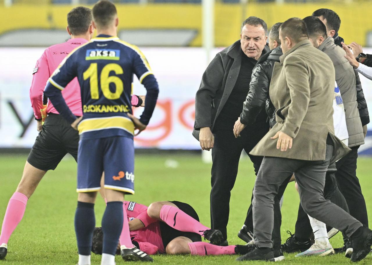 Halil Umut Meler'e saldırı olayına ilişkin soruşturma başlatıldı!