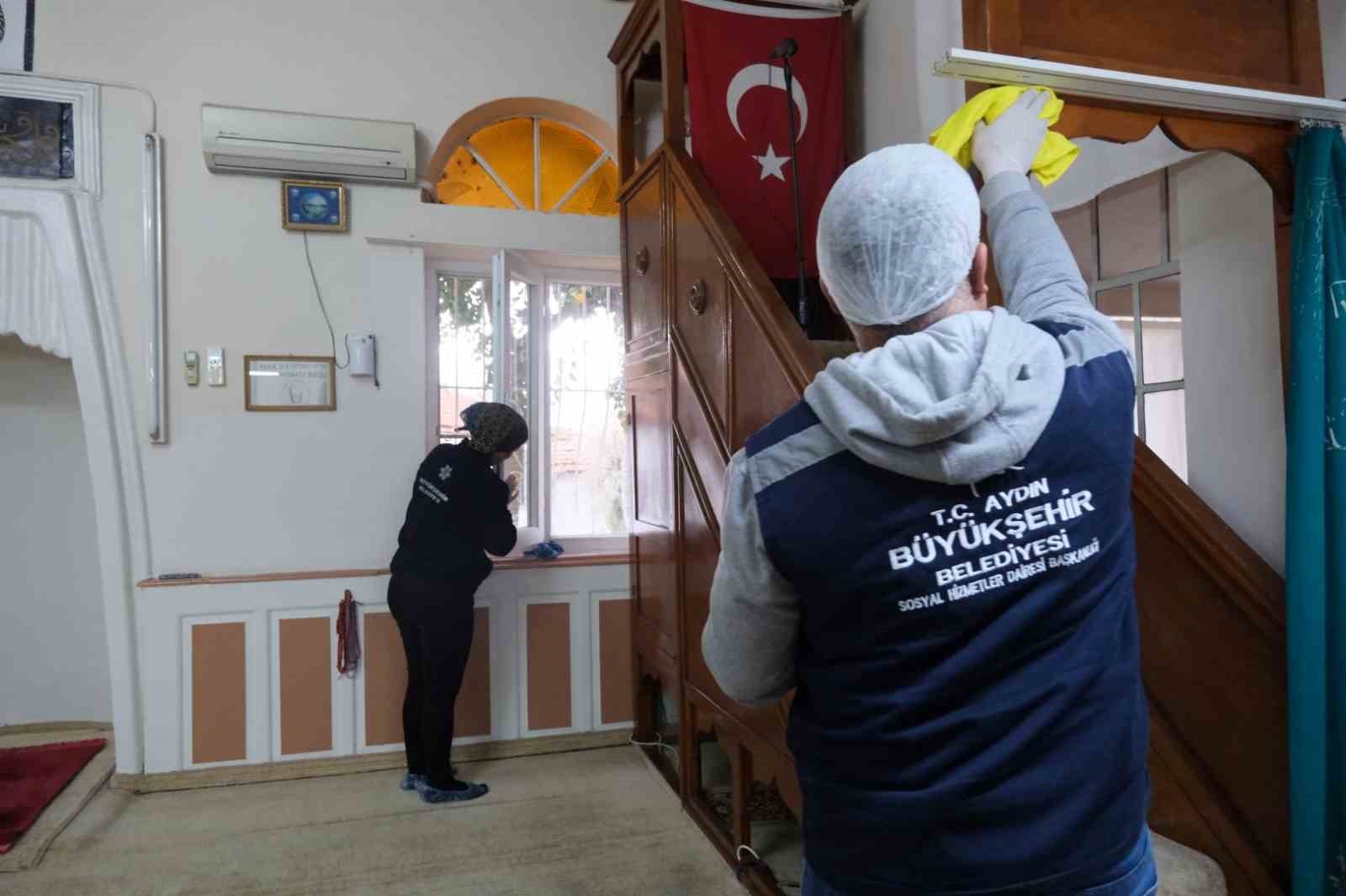 Büyükşehir’den ibadethanelerde temizlik