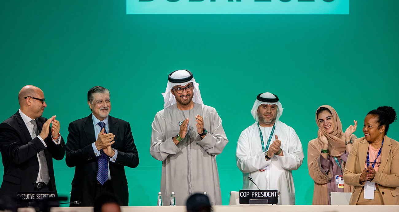 COP28 İklim Zirvesi’nde ilk kez fosil yakıtlardan uzaklaşılması konusunda anlaşmaya varıldı