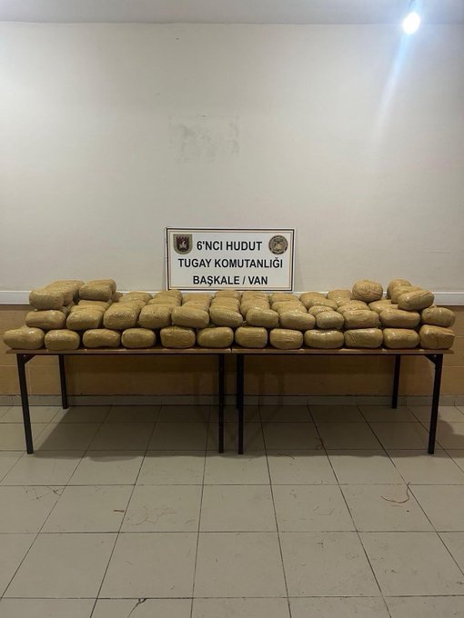 Van sınırında kilolarca uyuşturucu ele geçirildi