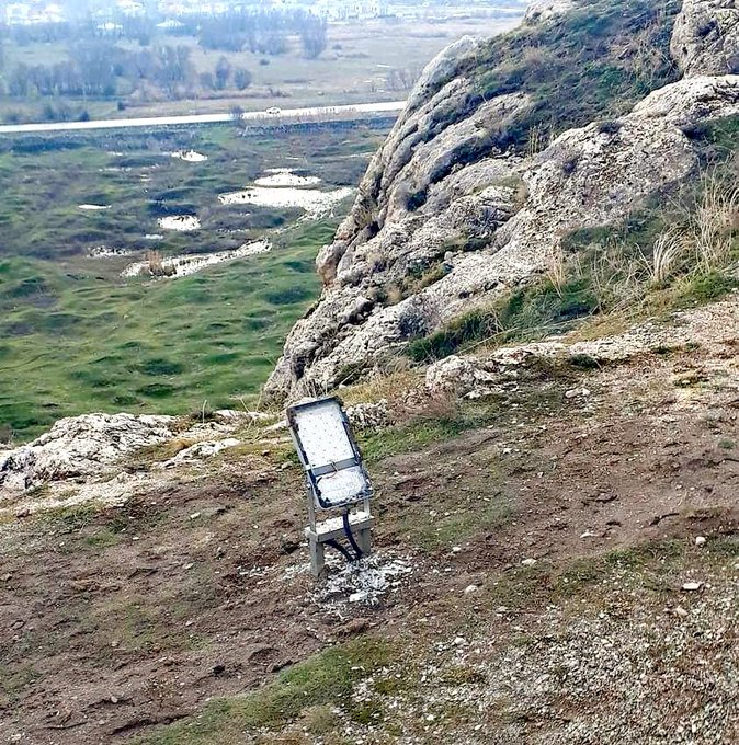 Van Kalesi’nin aydınlatma lambalarının kırılması tepkiye neden oldu