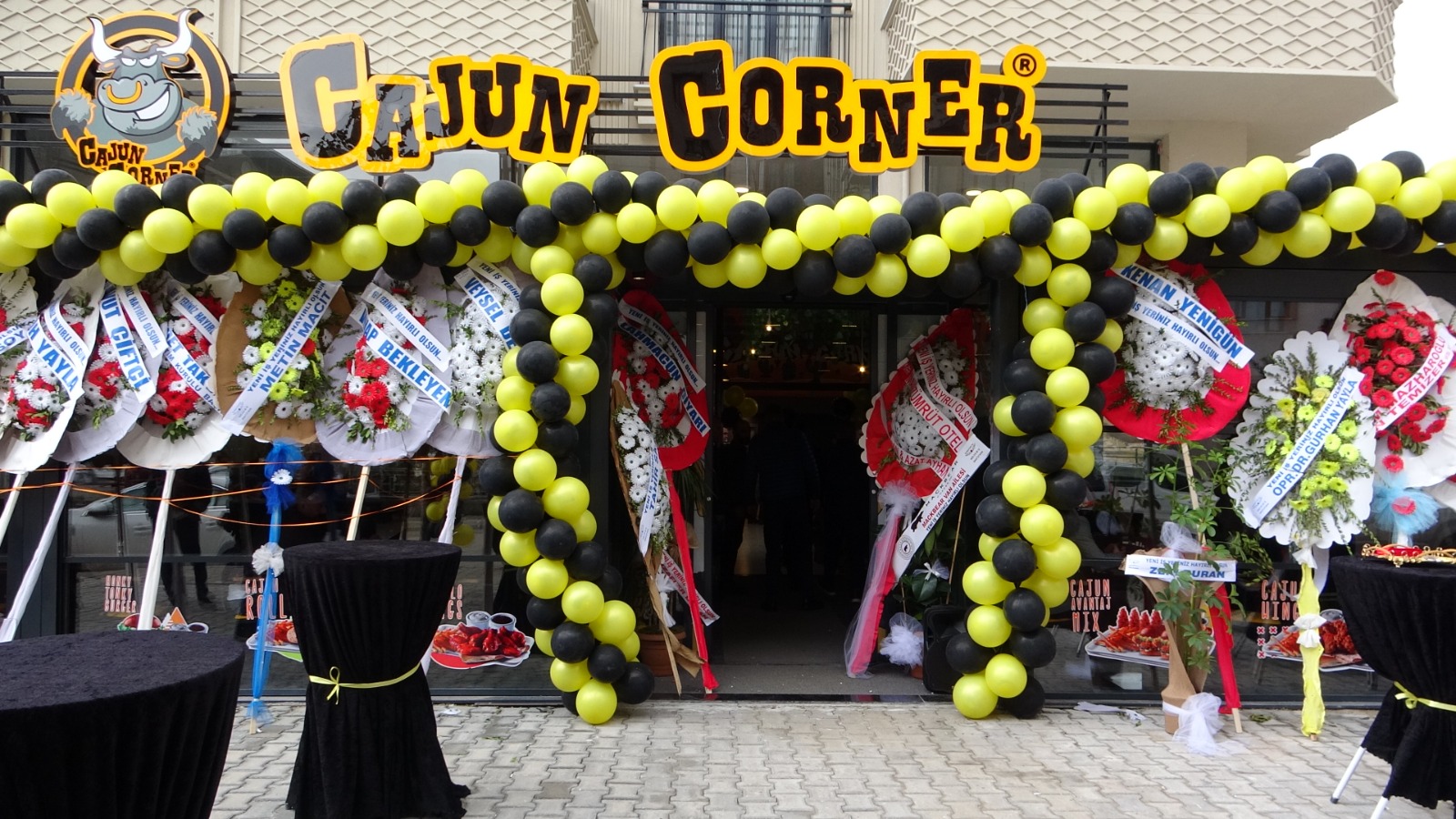 CAJUN CORNER VAN’DA AÇILDI