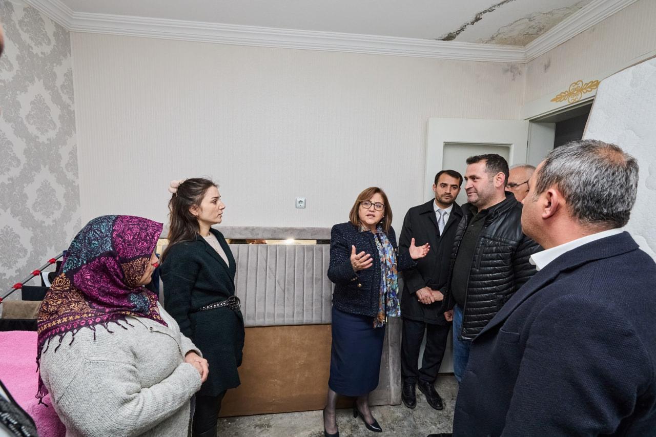 Gaziantep Büyükşehir'den su baskını olan evlere destek! Başkan Şahin tek tek ziyaret etti