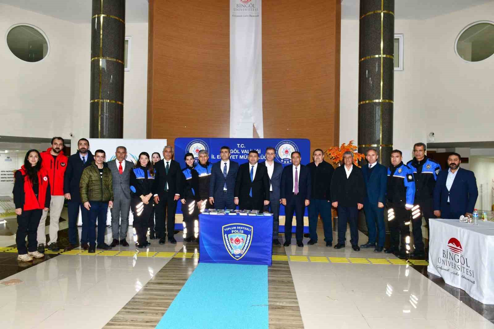 Bingöl’de ’Çanakkale Ruhu’ konferansı
