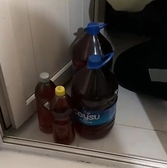 Denizli’de yılbaşı öncesi kaçak içki operasyonu; 2 gözaltı