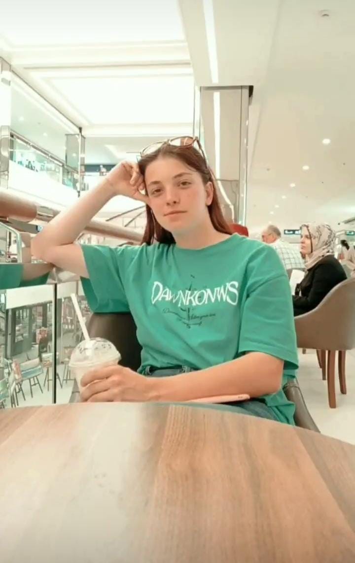 21 yaşındaki Esra’ya acı veda...Kaza böyle geldi
