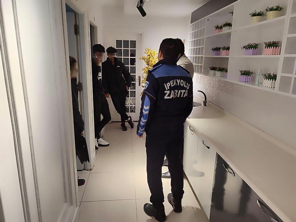 Van’da kuaför ve güzellik salonlarına yönelik denetimler sürüyor