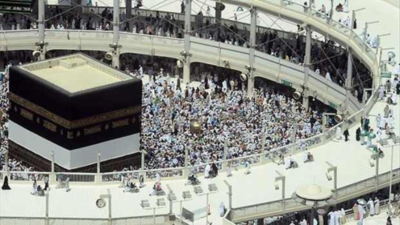 İranlılar 8 yıl aradan sonra ilk kez Umre için Suudi Arabistan’a gidebilecek