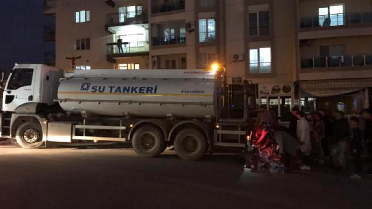 İzmir’in o ilçesinde 3 gündür su çilesi: Tankerler önünde kuyruk