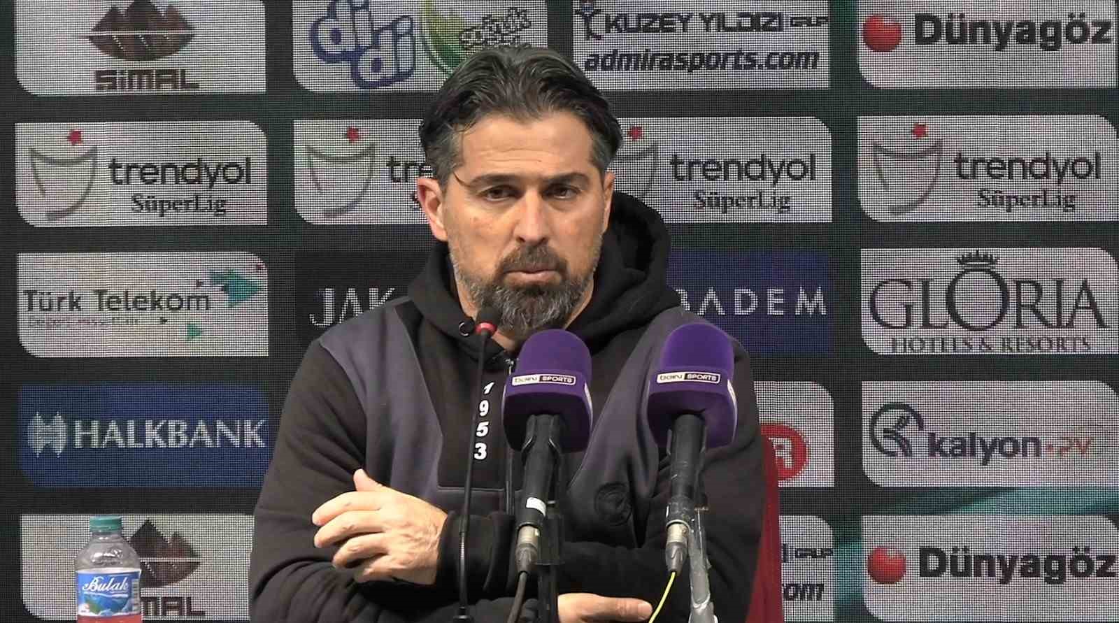 İlhan Palut: “Skora gitmenin kolay olmadığı bir saha ile karşı karşıyaydık”