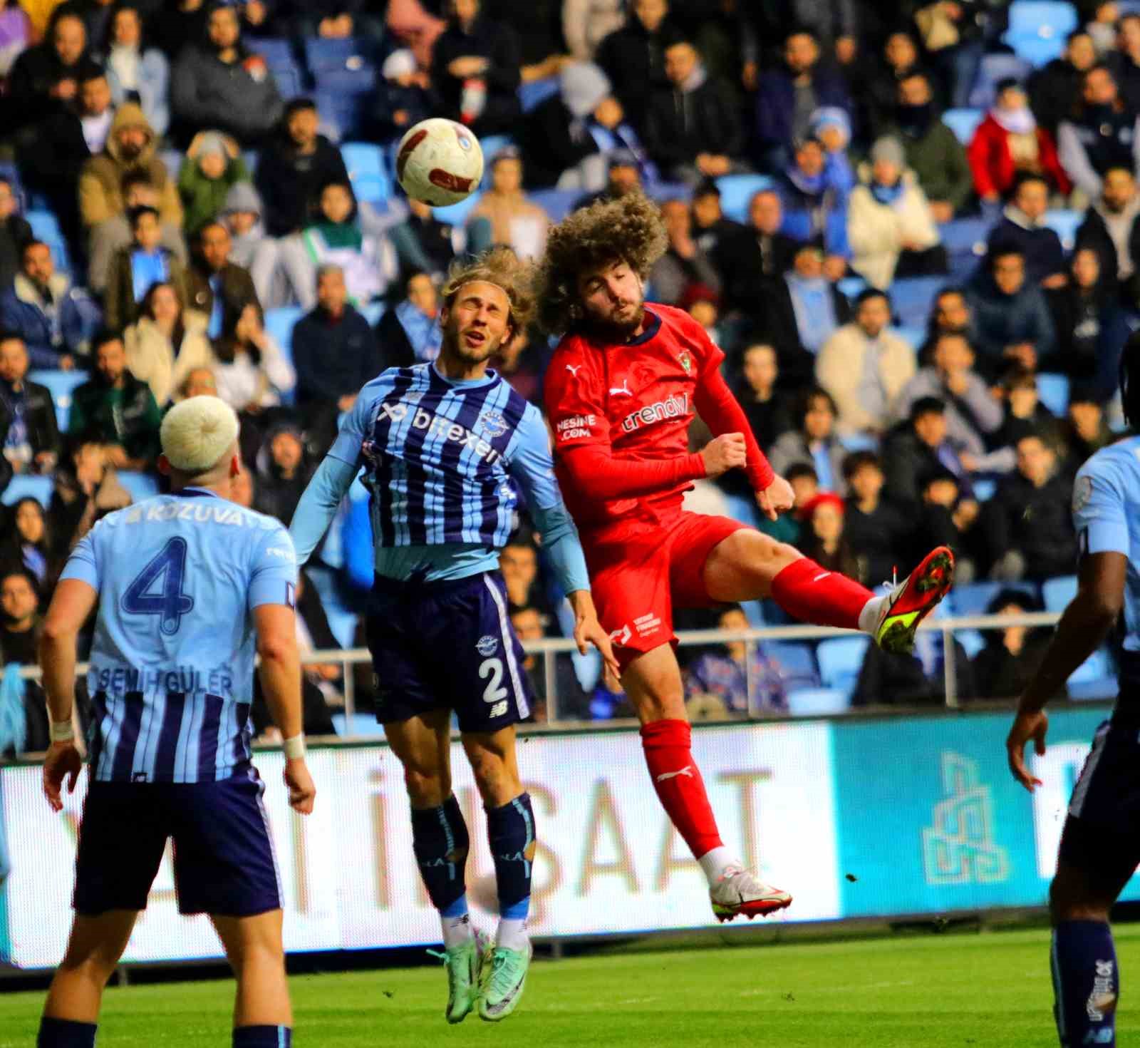 Trendyol Süper Lig: Y. Adana Demirspor: 0 – A. Hatayspor: 1 (İlk yarı)