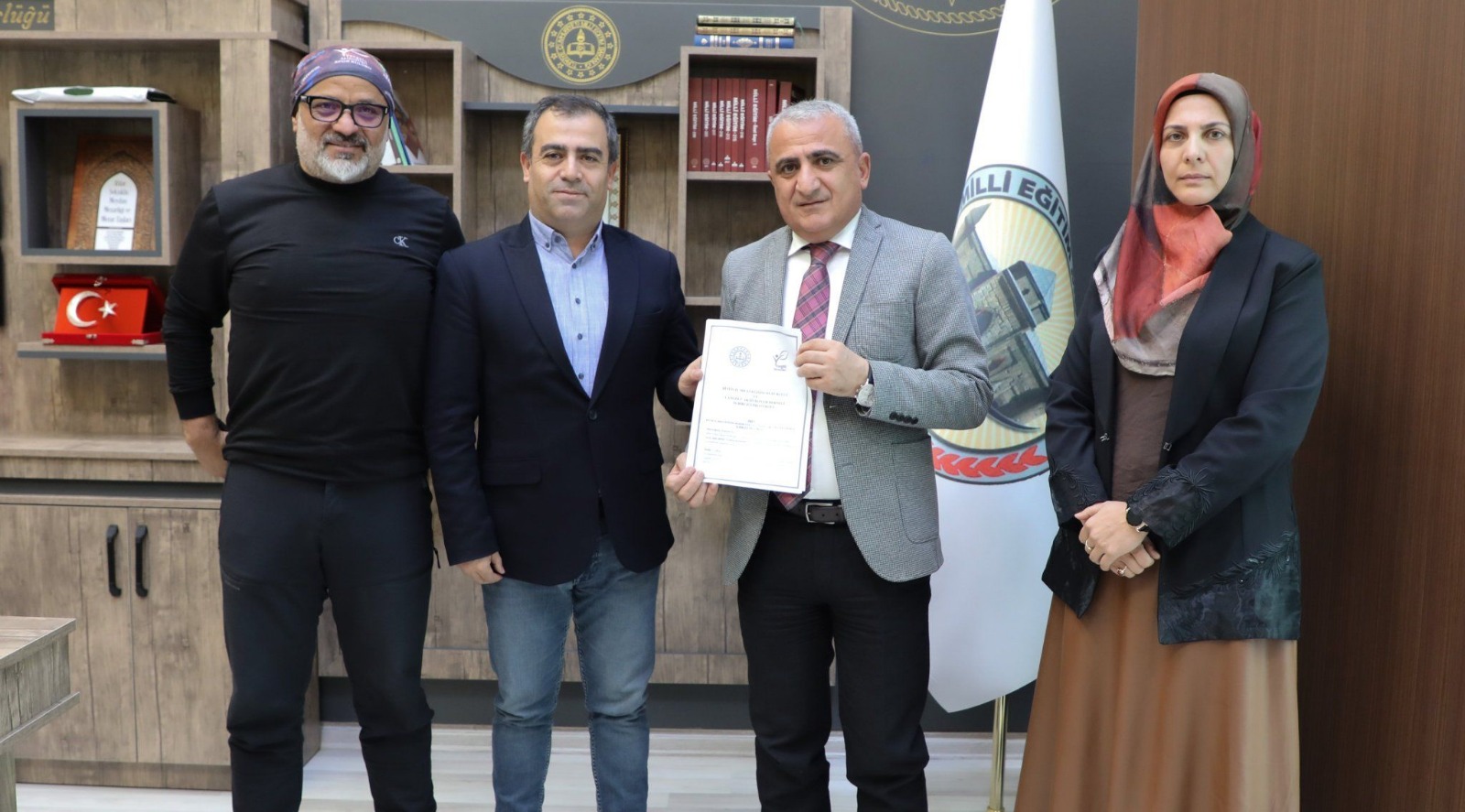 Vangölü Aktivistleri Derneği ile Bitlis İl Milli Eğitim Müdürlüğü arasında işbirliği protokolü imzalandı