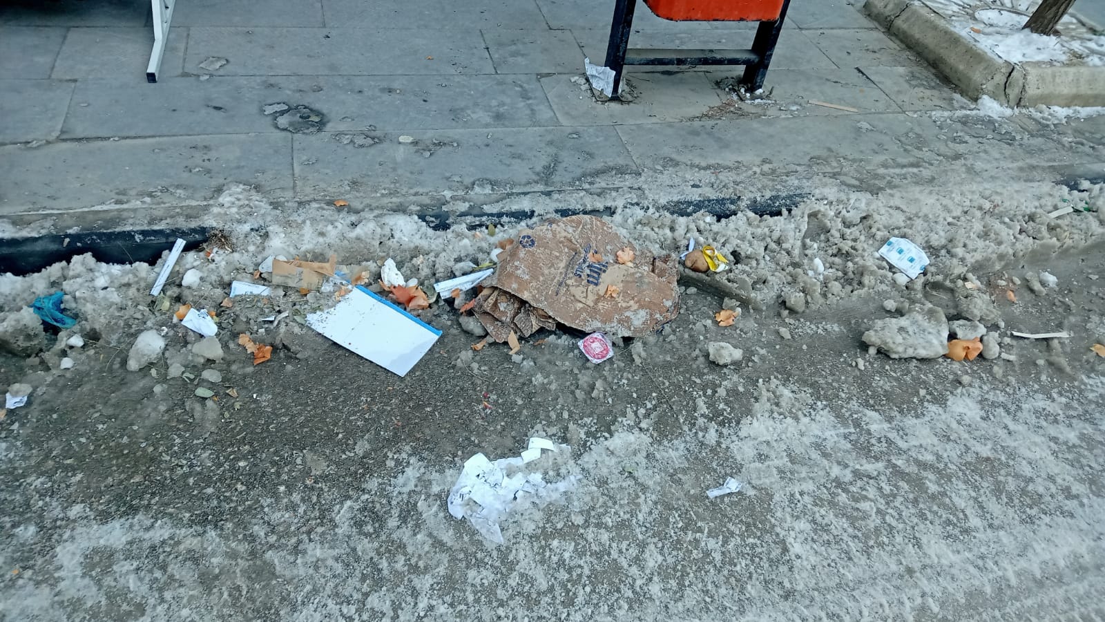 Çevreyi kirletenlere Vanlılardan tepki