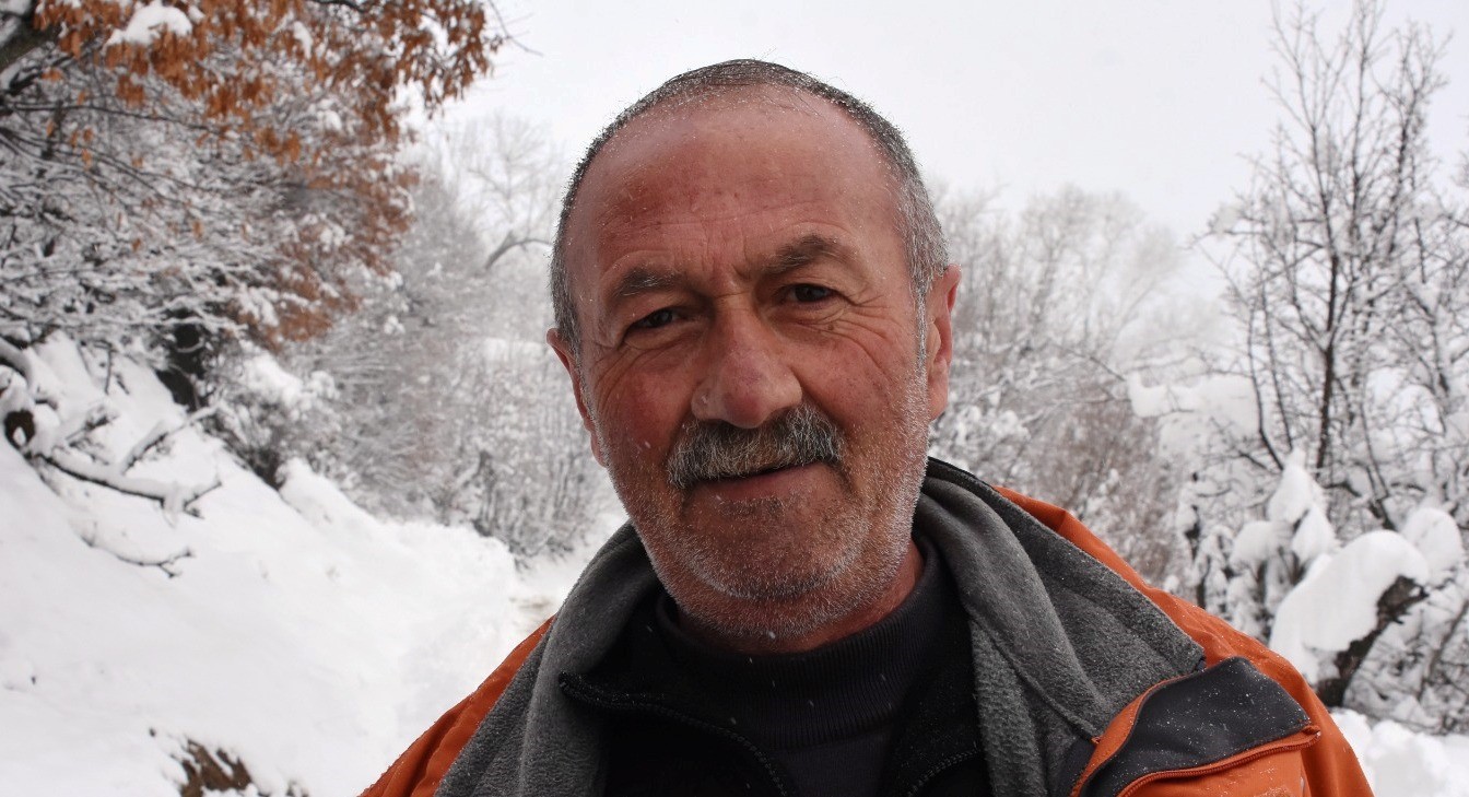 Bitlis’in köylerinde karla mücadele çalışması