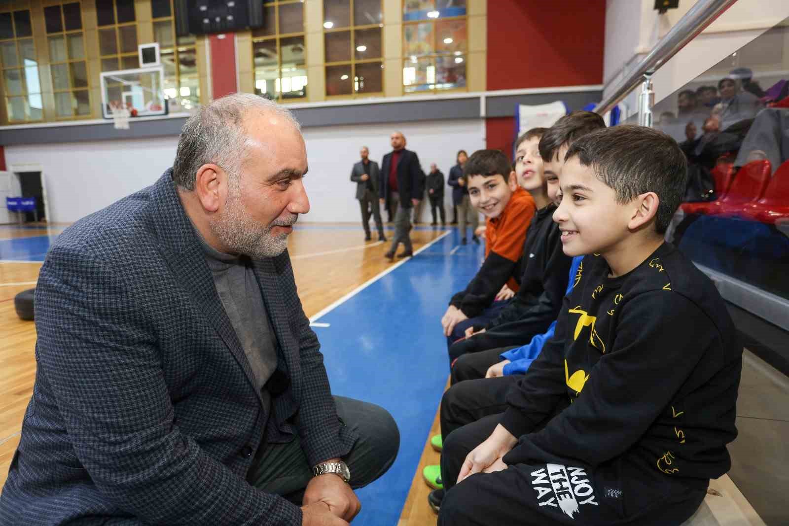 Sandıkçı: “Öğrencilerimizi yeteneklerini keşfedeceği programlarla buluşturuyoruz”