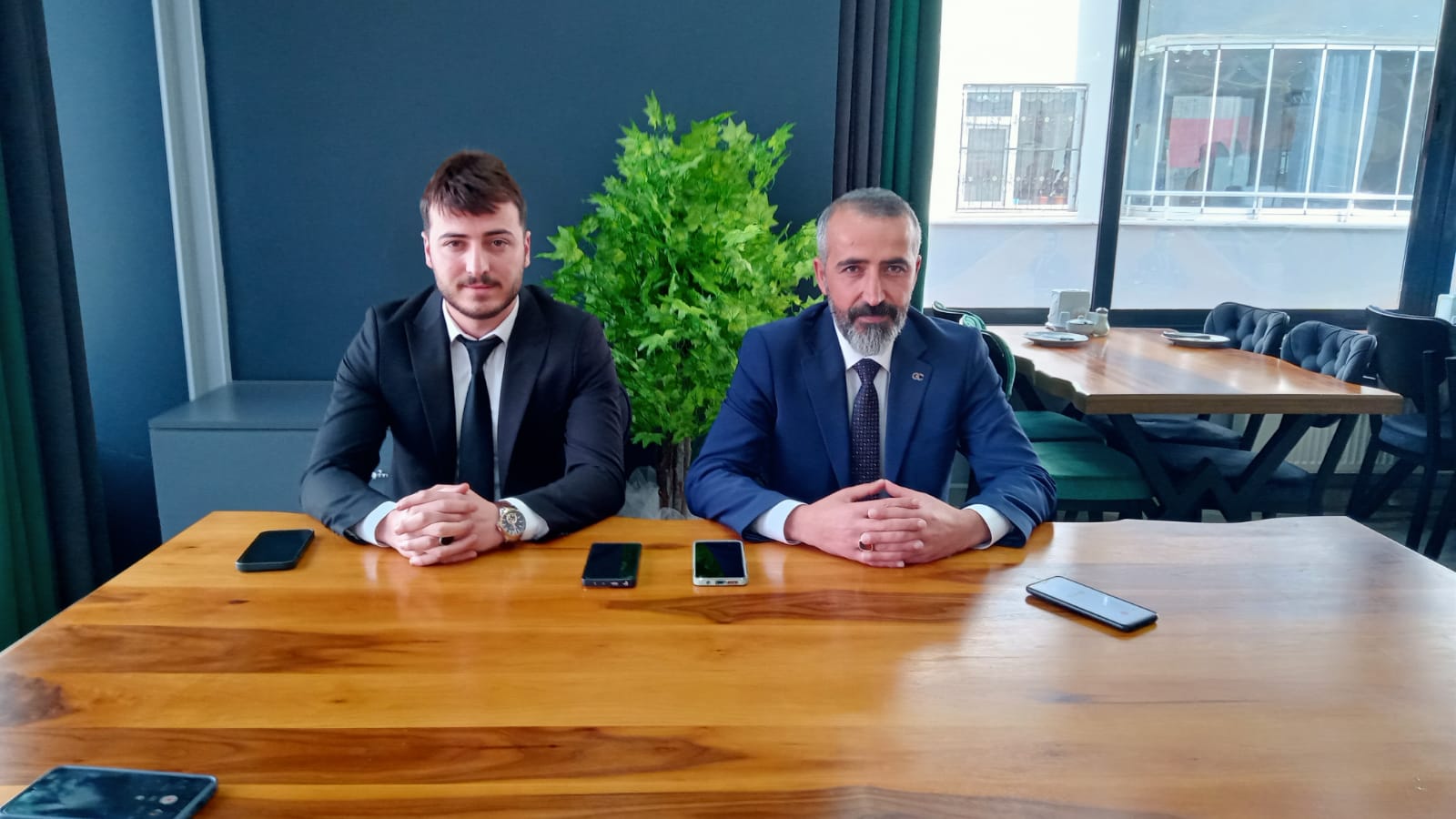 Van’da bağımsız belediye başkan adayları basınla buluştu