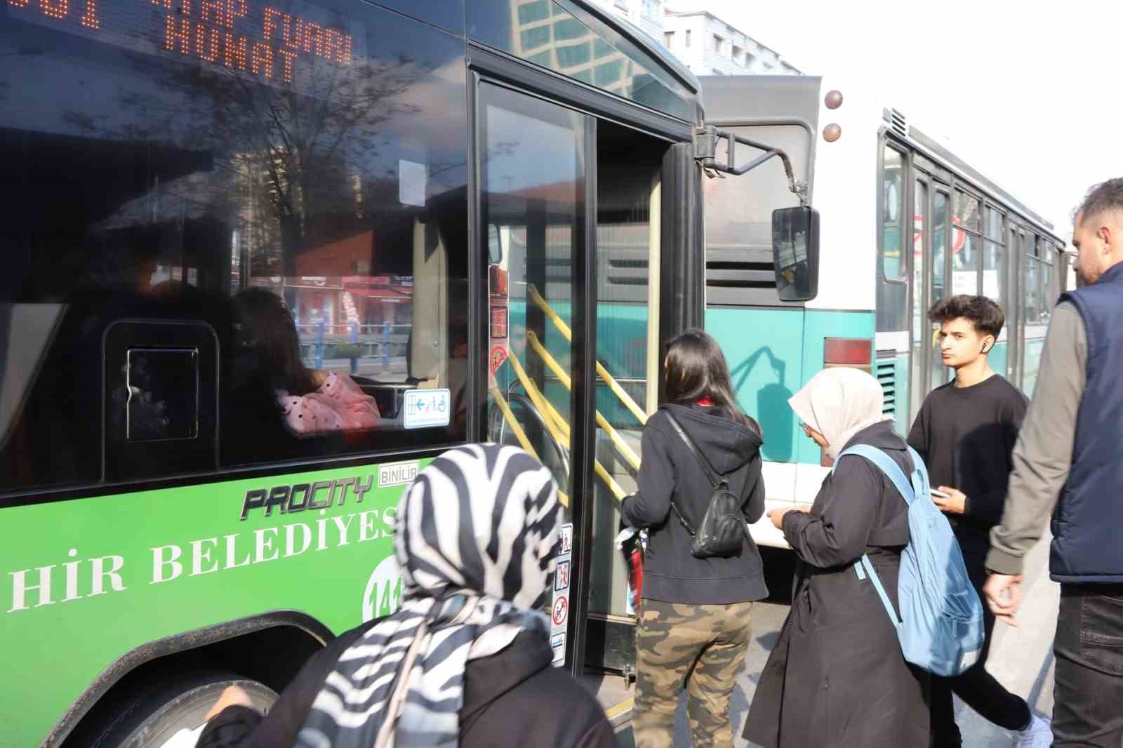 Kayseri Büyükşehir Belediyesi 4,5 yılda 522 milyon yolcuya hizmet verdi
