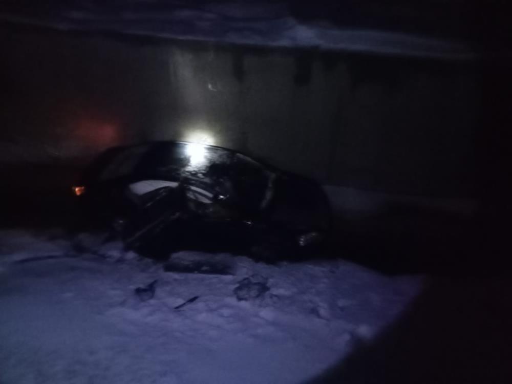 Van’da iki araç kanala uçtu: 9 yaralı