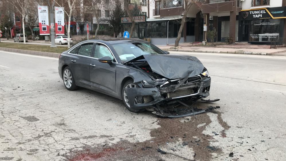 Elazığ’da trafik kazası: 5 yaralı