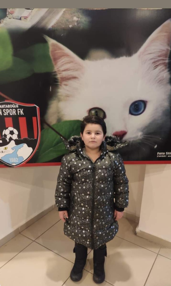 Minik Vanspor taraftarı yürekleri ısıttı!