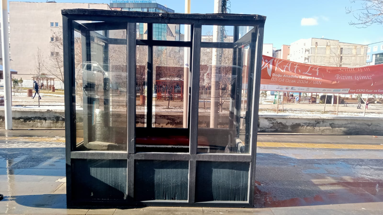 Bir Isıtmalı Durağımız Bile Yok!