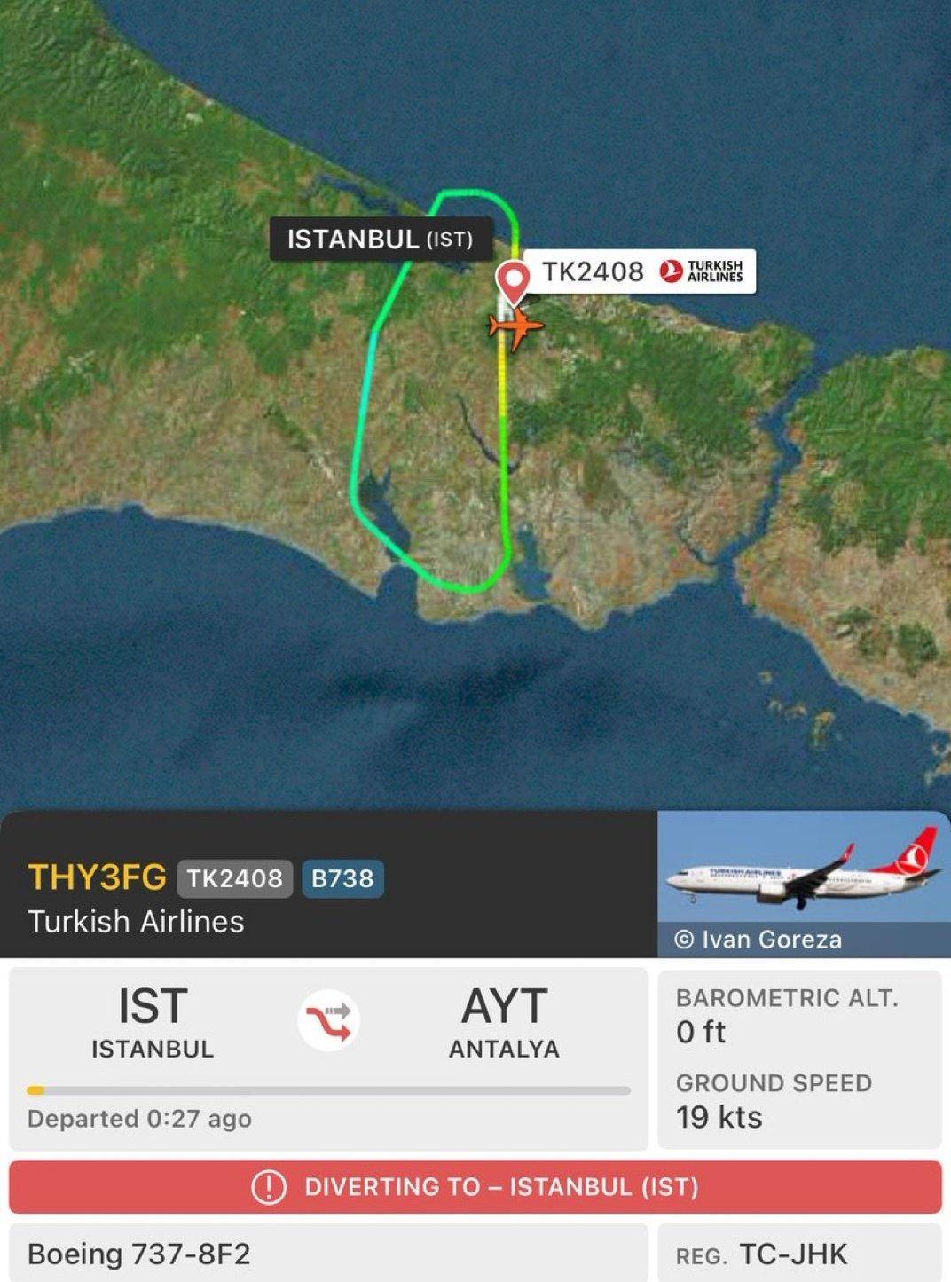 THY uçağına yıldırım isabet etti