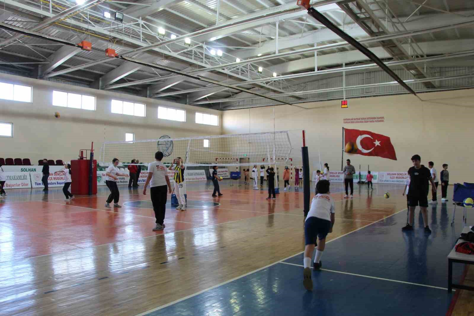 Fabrika Voleybol ile yeni yetenekler keşfedilecek