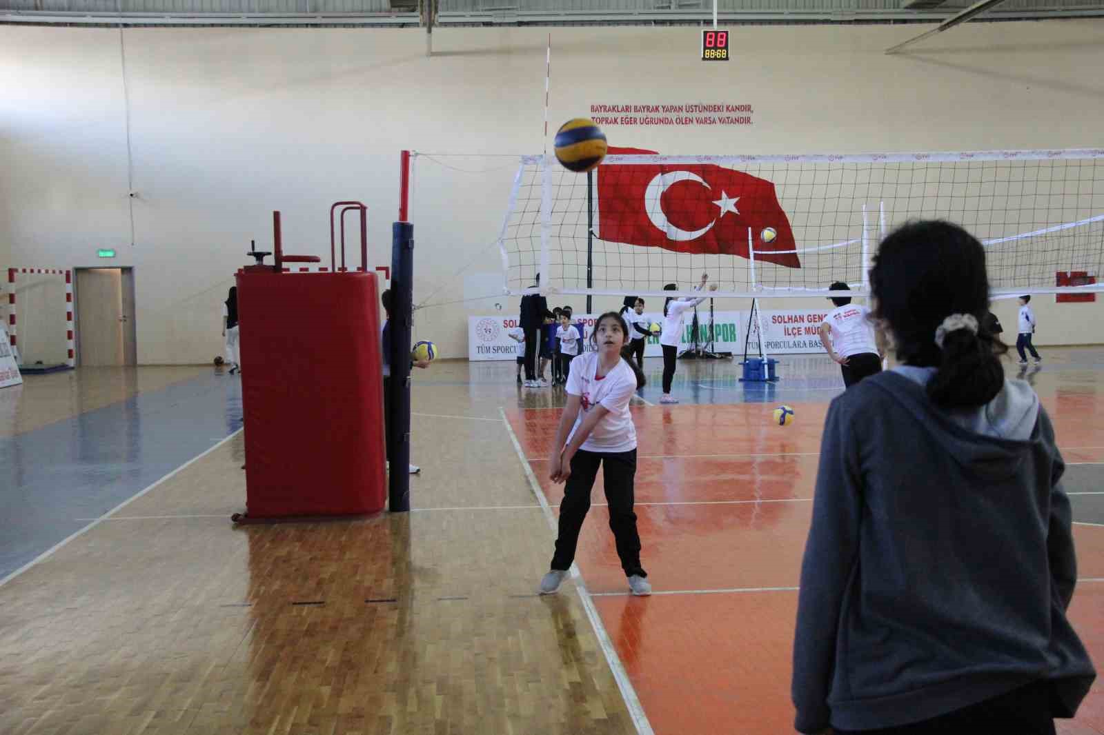 Fabrika Voleybol ile yeni yetenekler keşfedilecek