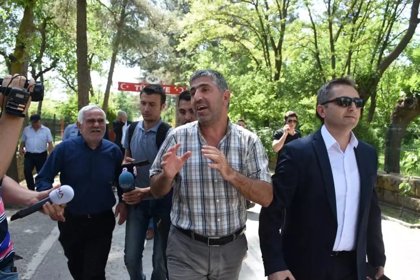 Yunanistan’ın gözaltına aldığı kepçe operatörü toprağa verildi