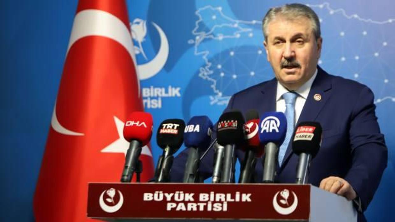 Destici, Meclis’i işaret etti ve ‘Terörün tüm unsurlarıyla mücadele edilmeli” dedi