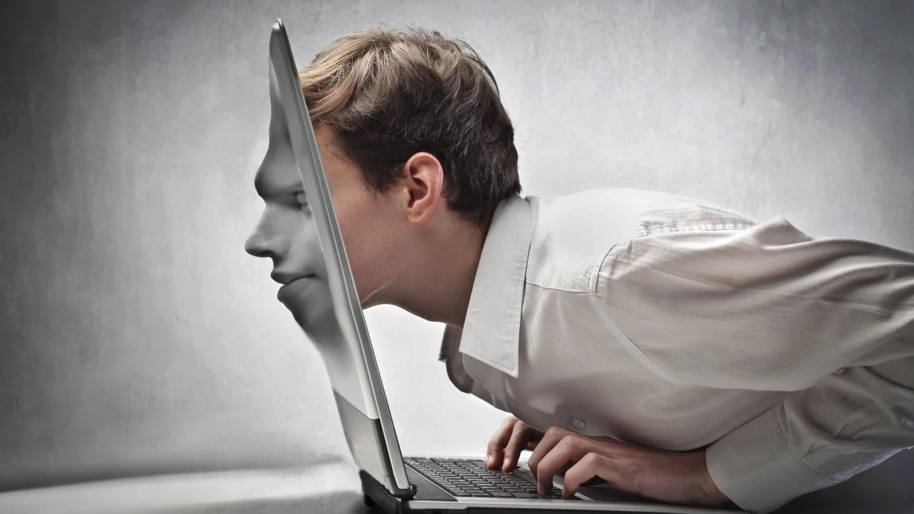 ’Dünyada 10 yıl içinde en ciddi hastalıklardan biri internet bağımlılığı olabilir’